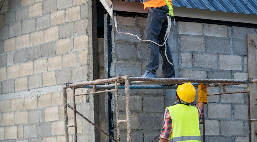 Professional New roof installation in Iliamna, AK